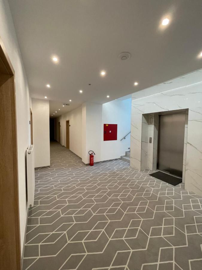 Typton Hotel&Spa Medzilaborce Bagian luar foto