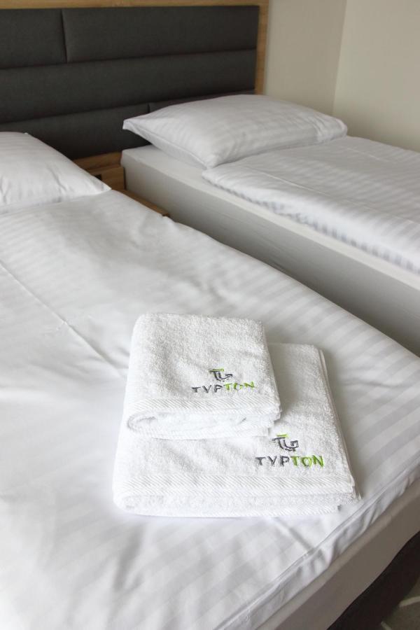 Typton Hotel&Spa Medzilaborce Bagian luar foto
