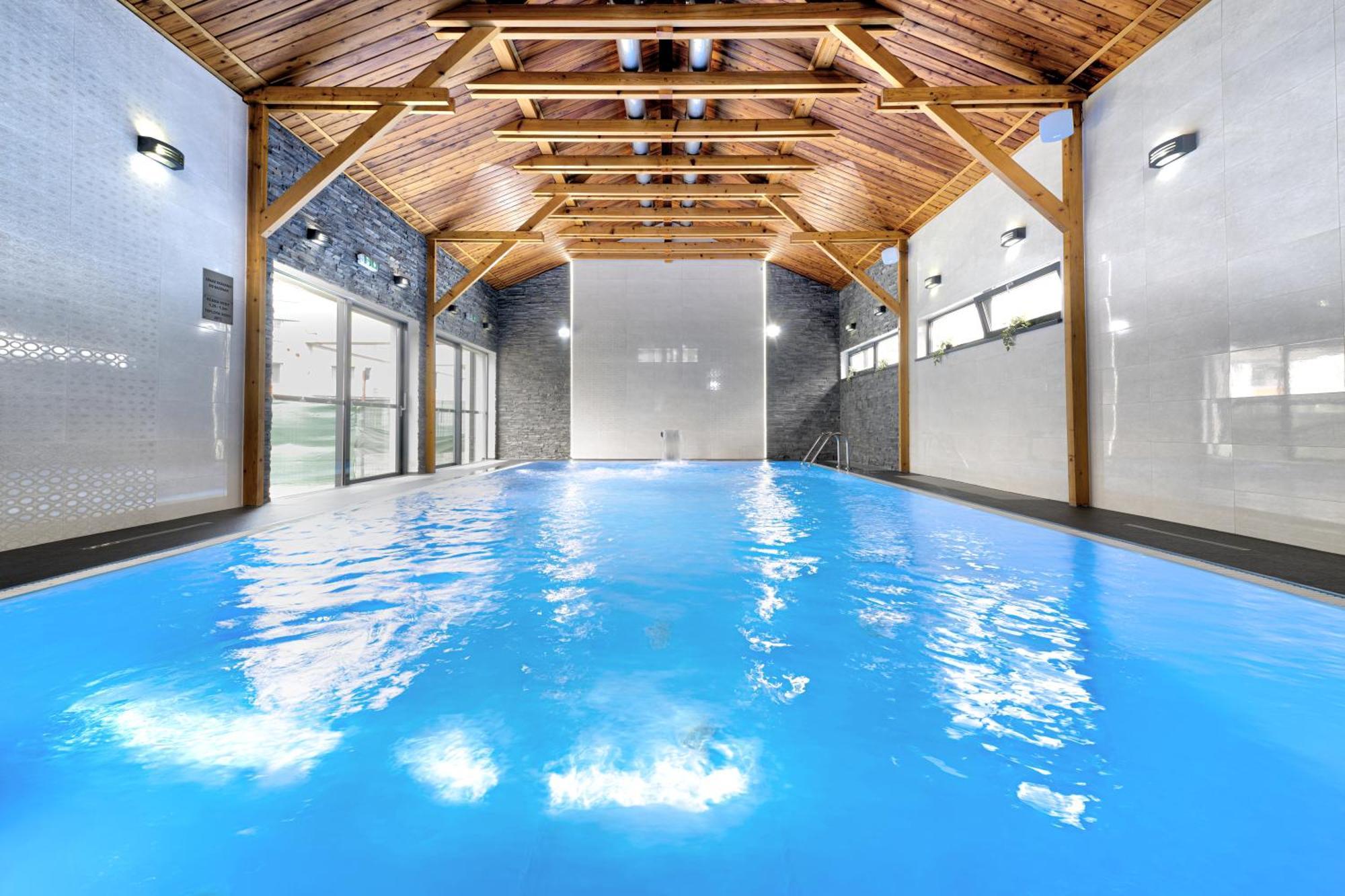 Typton Hotel&Spa Medzilaborce Bagian luar foto